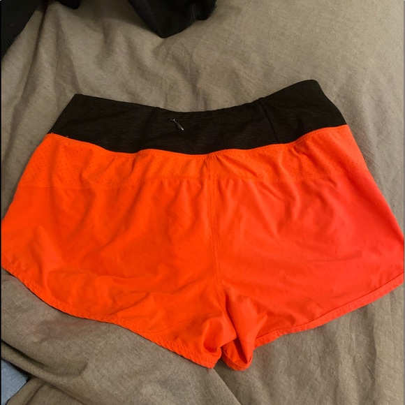 Oakley shorts - Picture 3 of 3